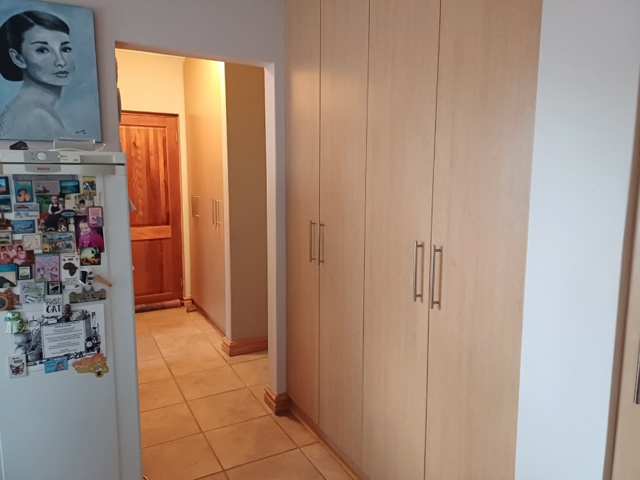 3 Bedroom Property for Sale in Langenhovenpark Free State